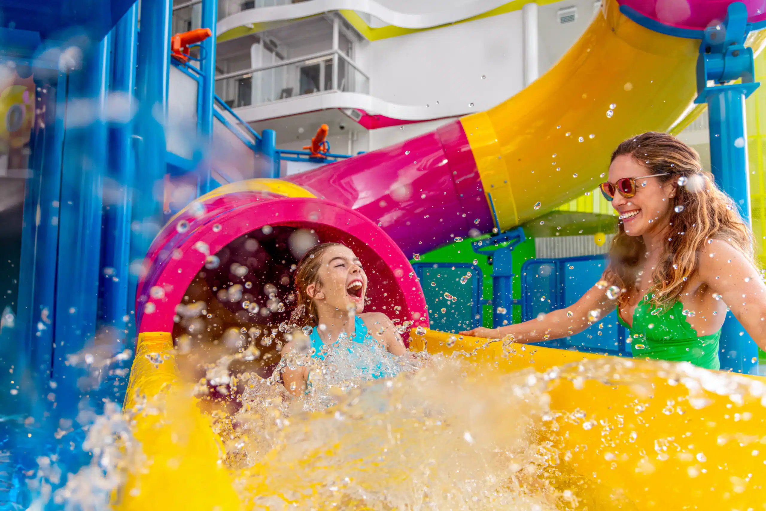 RCI_IC_202401_CC_NMorley_Surfside_SplashawayBay_3191_IBT_RT